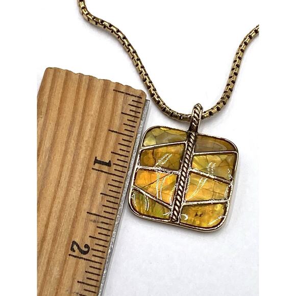 MONET Necklace Chain Gold Tone Statement Pendant 15”+2” - Picture 6 of 9